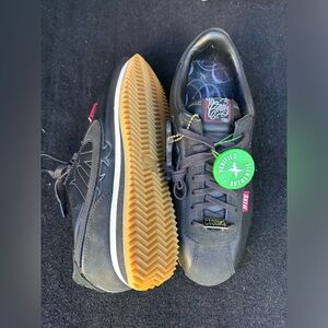 Nike- Mister Cartoon x Cortez